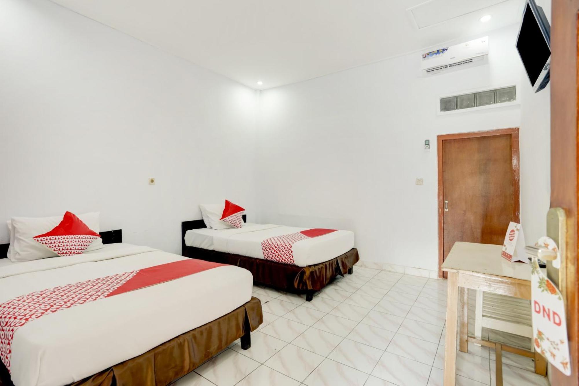 Super Oyo 3261 Hotel Ratu Denpasar Exterior foto